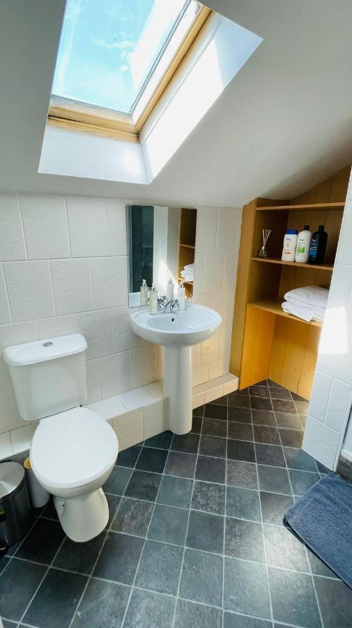 Modern City Centre House Galway Kültér fotó